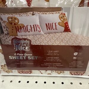 Naughty or Nice Gingerbread Queen Sheet Set
